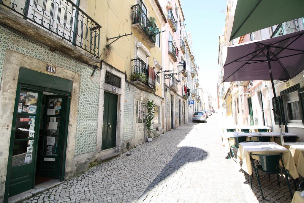Bairro Alto In A Polaroid - Party In Lisbon Apartment Bagian luar foto